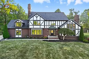 2097 Albertson Pkwy, Cuyahoga Falls, OH 44223 - Photo 1