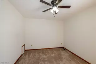 3805 Laurel Rd, Brunswick, OH 44212 - Photo 17