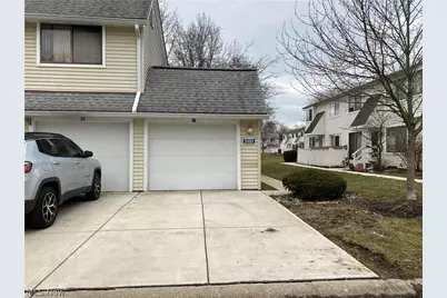 5481 Millwood Lane #C, Willoughby, OH 44094 - Photo 1