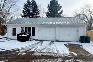 152 E Main St, New London, OH 44851 - Photo 7