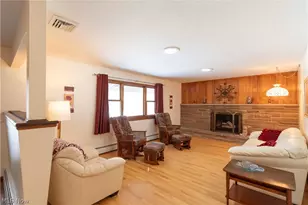 9735 Deerfield Pl, Kirtland, OH 44094 - Photo 3