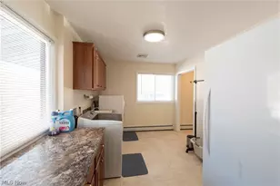 9735 Deerfield Pl, Kirtland, OH 44094 - Photo 15