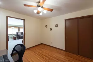 9735 Deerfield Pl, Kirtland, OH 44094 - Photo 21