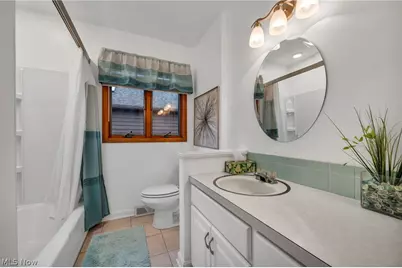 347 Dorwil Drive, Akron, OH 44319 - Photo 25