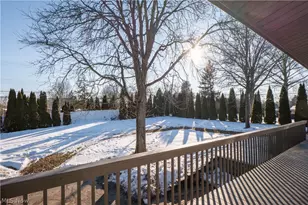 590 Eleanora Dr, Cuyahoga Falls, OH 44223 - Photo 37