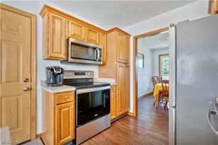 13152 Kaufman Ave NW, Hartville, OH 44632 - Photo 11