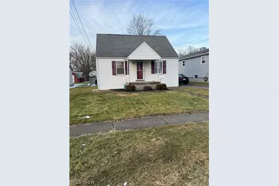 343 Morrison Avenue, Newton Falls, OH 44444 - Photo 1