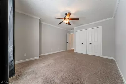 8708 Wakefield Run, North Ridgeville, OH 44039 - Photo 19