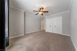 8708 Wakefield Run, North Ridgeville, OH 44039 - Photo 19