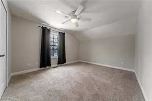 8708 Wakefield Run, North Ridgeville, OH 44039 - Photo 27