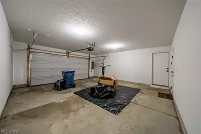 8708 Wakefield Run, North Ridgeville, OH 44039 - Photo 35