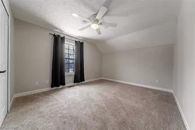 8708 Wakefield Run, North Ridgeville, OH 44039 - Photo 23