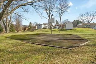 271 Manor Ave NW, Canton, OH 44708 - Photo 23