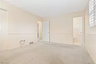 271 Manor Ave NW, Canton, OH 44708 - Photo 9