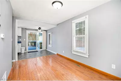 242 E Walnut Street, Wadsworth, OH 44281 - Photo 7