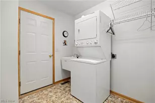 315 W Glen, Elyria, OH 44035 - Photo 11