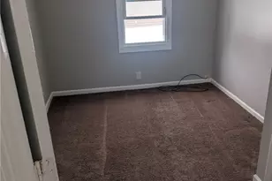 19450 McCracken Rd, Maple Heights, OH 44137 - Photo 13