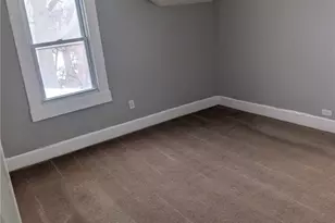 19450 McCracken Rd, Maple Heights, OH 44137 - Photo 9