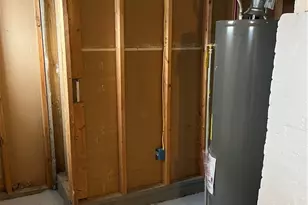 311 6th St, Fairport Harbor, OH 44077 - Photo 25