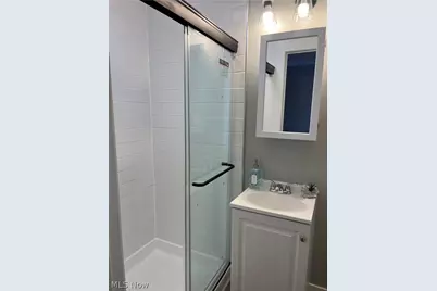 311 6th Street, Fairport Harbor, OH 44077 - Photo 9