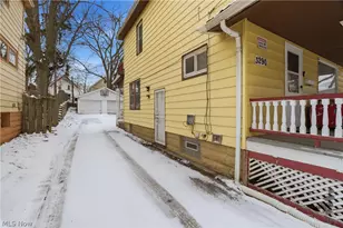 3290 W 82nd St, Loveland, OH 44102 - Photo 11