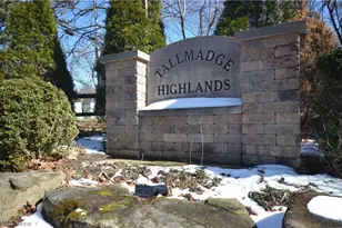 1128 Grovewood Dr, Tallmadge, OH 44278 - Photo 43