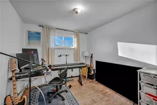 24207 Lebern Dr, North Olmsted, OH 44070 - Photo 17