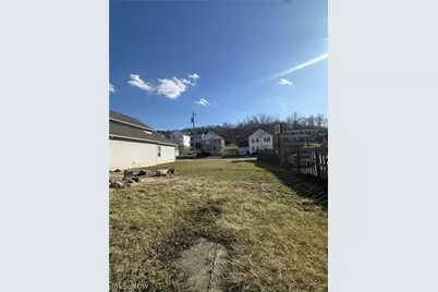 995 Greenwood Avenue, Zanesville, OH 43701 - Photo 3