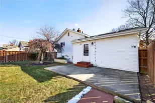 882 Bayridge Blvd, Willowick, OH 44095 - Photo 7