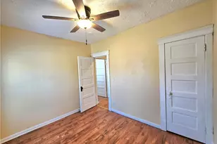 110 Bell Ave, Elyria, OH 44035 - Photo 13