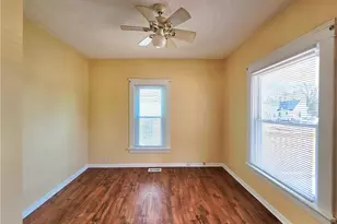 110 Bell Ave, Elyria, OH 44035 - Photo 9