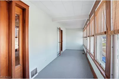 209 Pleasant Street, Bellevue, OH 44811 - Photo 17