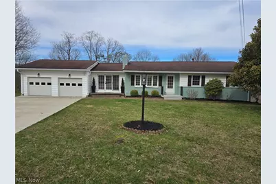52 Meadow Ln Circle, Parkersburg, WV 26101 - Photo 1