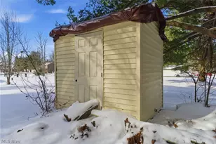 9278 Liberty Rd, Twinsburg, OH 44087 - Photo 35