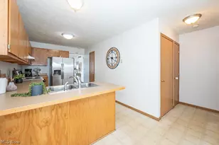 2630 Blenheim Ave, Alliance, OH 44601 - Photo 9