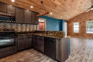 8160 Butcher Knife Rd, Roseville, OH 43777 - Photo 13