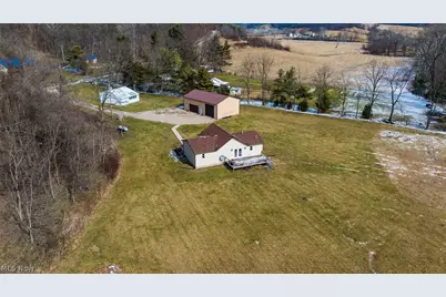 8160 Butcher Knife Road, Roseville, OH 43777 - Photo 3