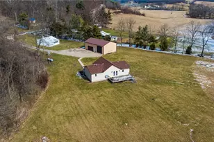 8160 Butcher Knife Rd, Roseville, OH 43777 - Photo 3