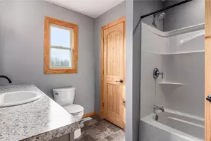 8160 Butcher Knife Rd, Roseville, OH 43777 - Photo 17