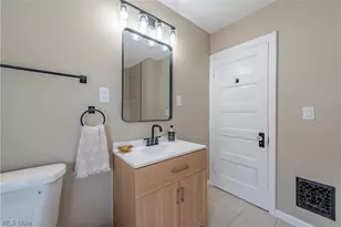 1471 Wayne Ave, Oakwood, OH 44107 - Photo 31