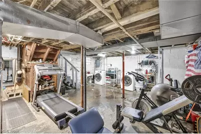 796 Allyn Street, Akron, OH 44311 - Photo 33