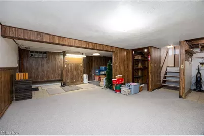 5220 Center Road, Brunswick Hills, OH 44212 - Photo 31