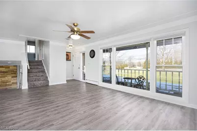 5220 Center Road, Brunswick Hills, OH 44212 - Photo 7