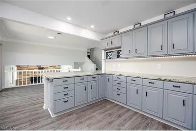 5220 Center Road, Brunswick Hills, OH 44212 - Photo 13