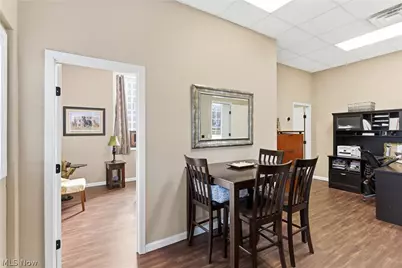 2860 Noble Road, Loveland, OH 44121 - Photo 21