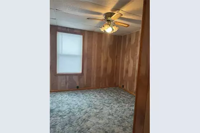 402 E Lincoln Way, Lisbon, OH 44432 - Photo 11