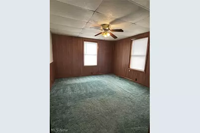 402 E Lincoln Way, Lisbon, OH 44432 - Photo 13