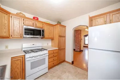 8198 Erie Street, Masury, OH 44438 - Photo 35