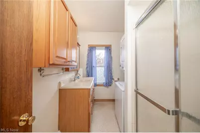 8198 Erie Street, Masury, OH 44438 - Photo 23