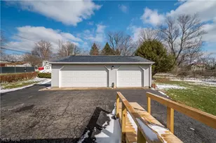 8198 Erie St, Masury, OH 44438 - Photo 11